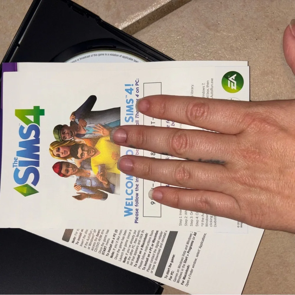The Sims 4 - PC/Mac (2-Disc DVD-ROM) Video Game w/ Case